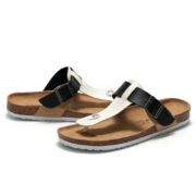 Color-Block Buckle Toe Post PU Upper EVA Outsole Flip Flops - 图片 4