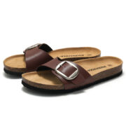 Oversized Square Buckle Strap PU Upper Rubber Outsole Sandals - 图片 3