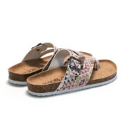 Geometric Print Buckle Toe Loop PU Upper Rubber Outsole Sandals - 图片 3